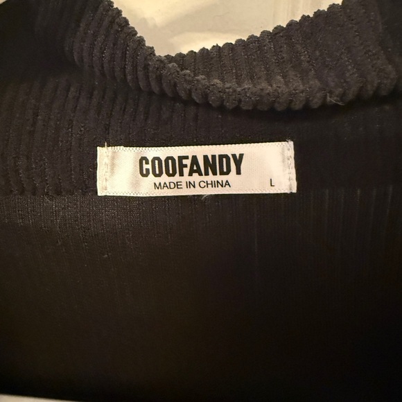 Coofandy Men’s Black Ribbed Pullover - Picture 5 of 8